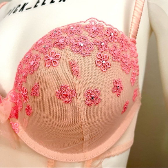34D Vs Victoria’s Secret Ruffled Floral rhinestones Apron lace satin peach/pink - Picture 7 of 14
